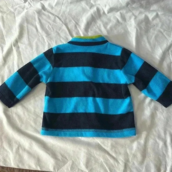 Carter's -  pullover 1/2 zip fleece sweater. Size 3 months - Picture 4 of 4